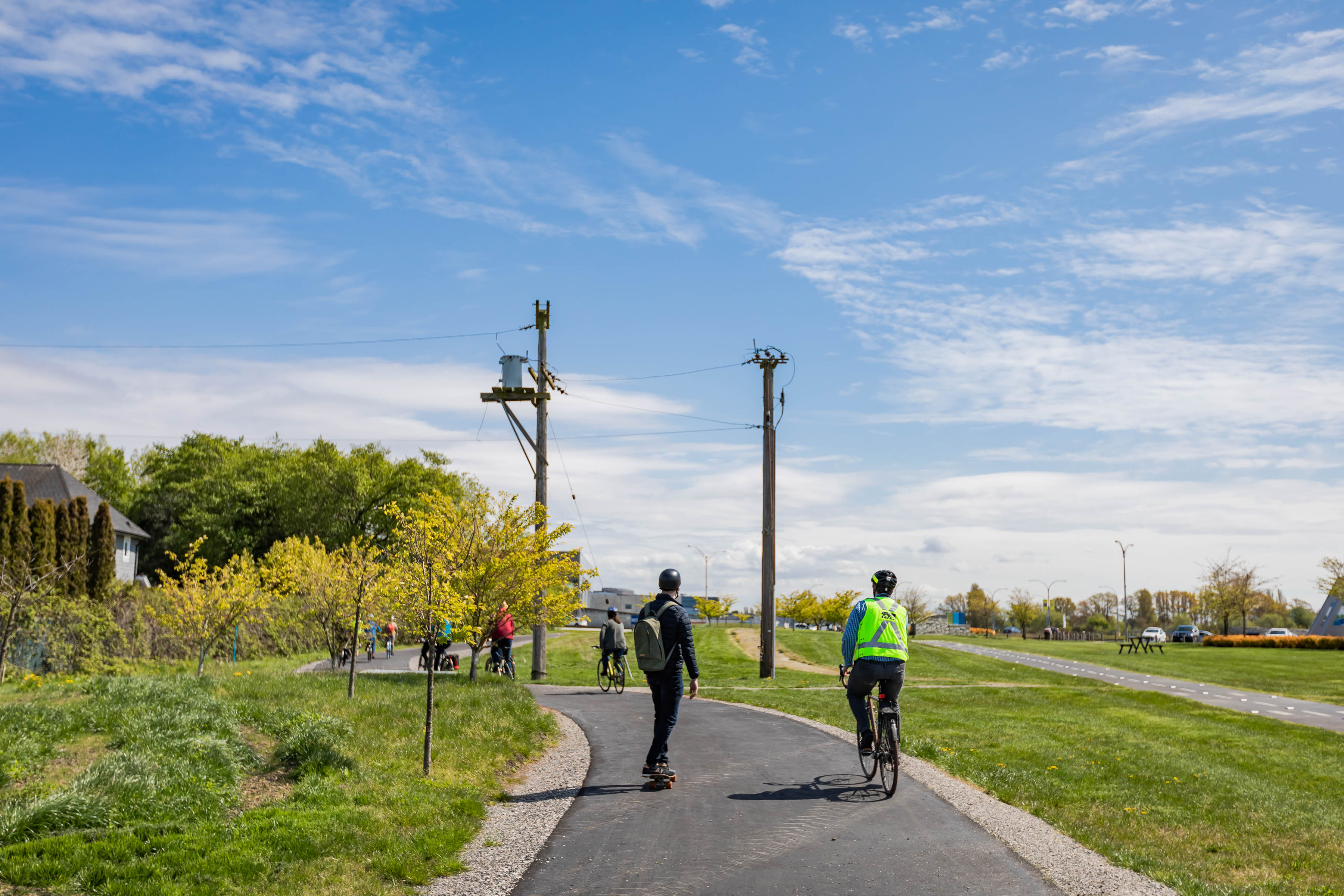 New 1.2 Kilometer MultiUse Commuter Pathway Connects YVR to Sea Island