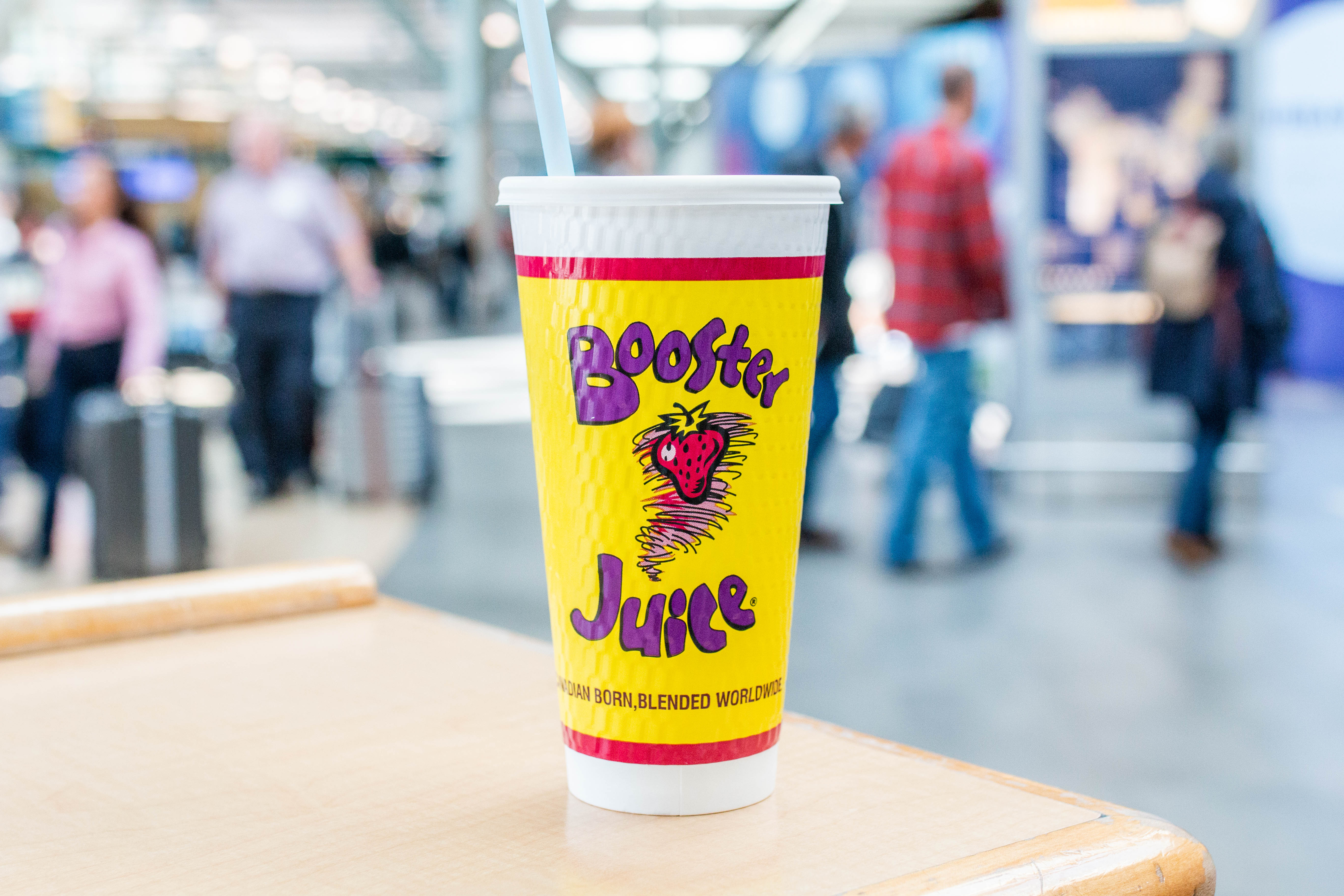 10 eats at YVR for under 10 YVR