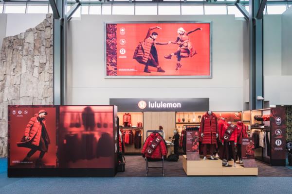 La boutique lululemon d’YVR.