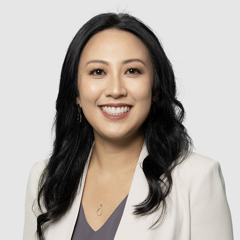 Diana Vuong Headshot